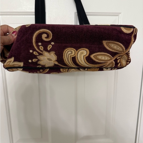 Danny K Beverly Hills Burgundy and Tan Brown Tapestry Floral Handbag - Picture 11 of 15